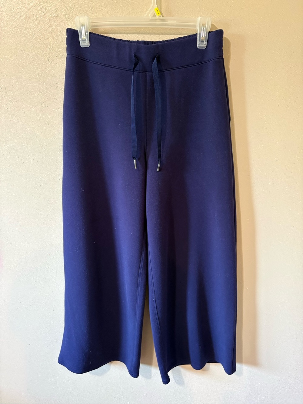 SPANX AirEssentials wide-leg cropped pants navy blue women’s size large